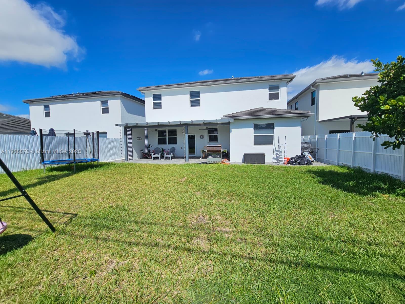 SIENA NORTH - Residential Lease