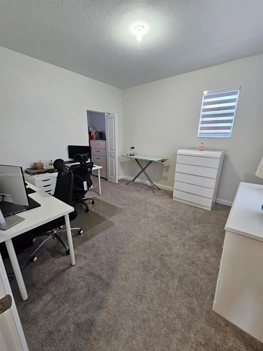 SIENA NORTH - Residential Lease