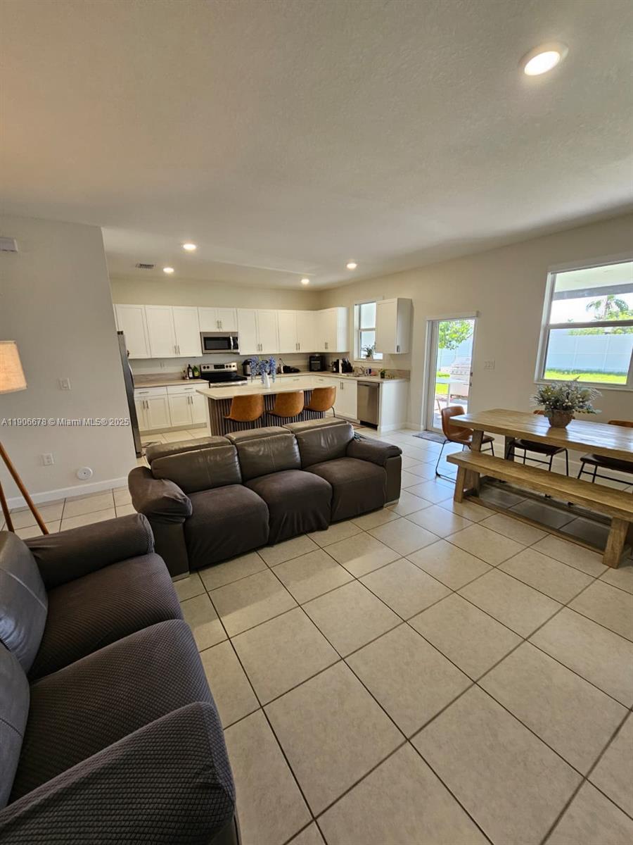 SIENA NORTH - Residential Lease