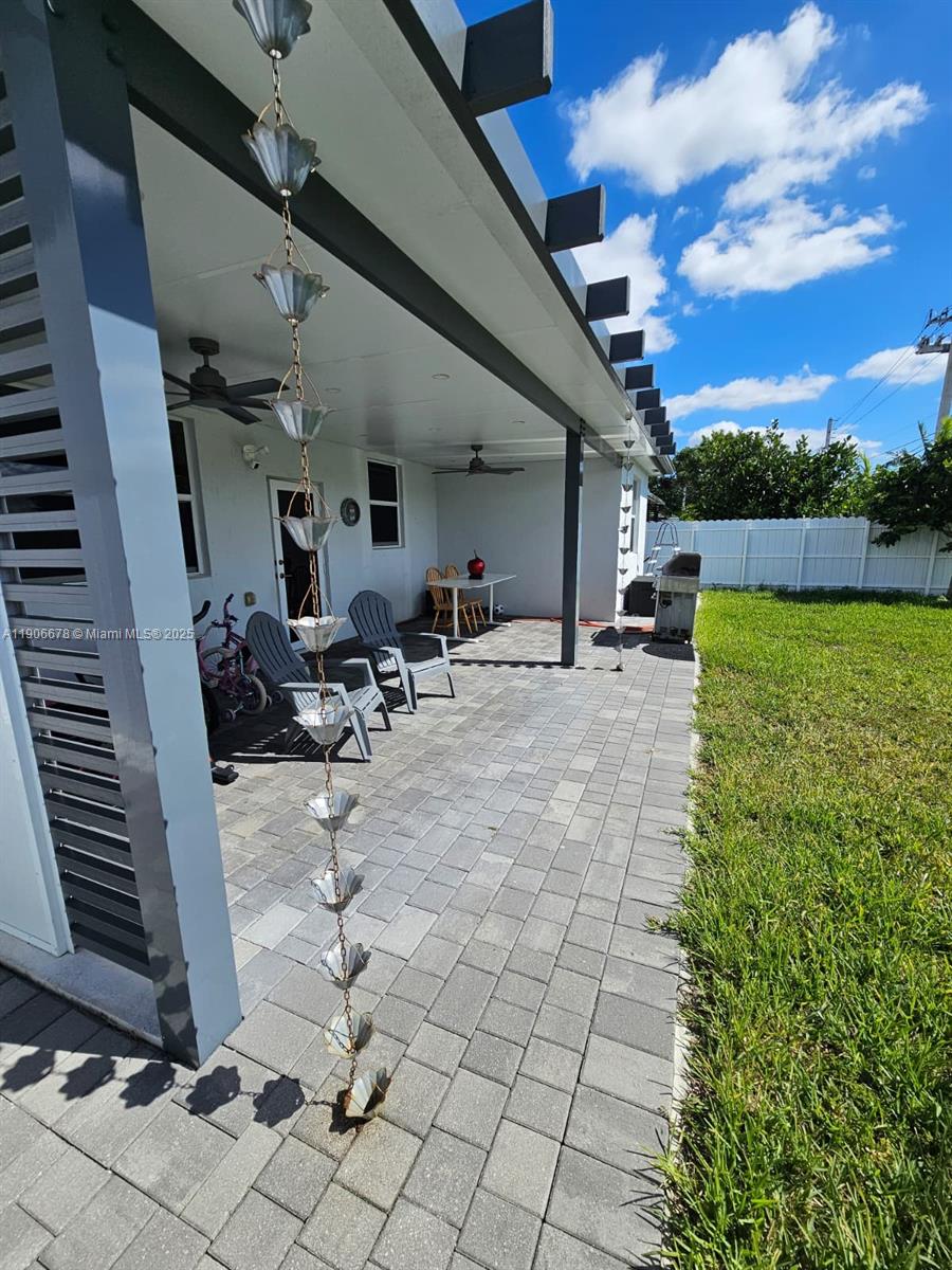 SIENA NORTH - Residential Lease