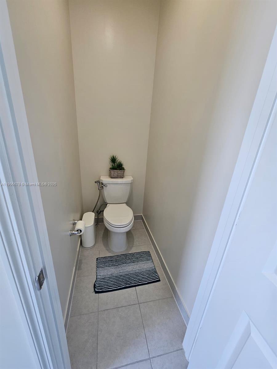 SIENA NORTH - Residential Lease