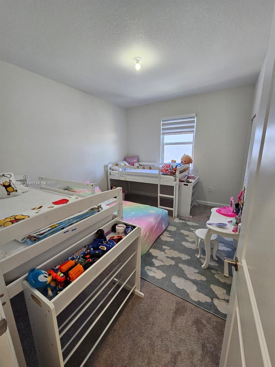 SIENA NORTH - Residential Lease