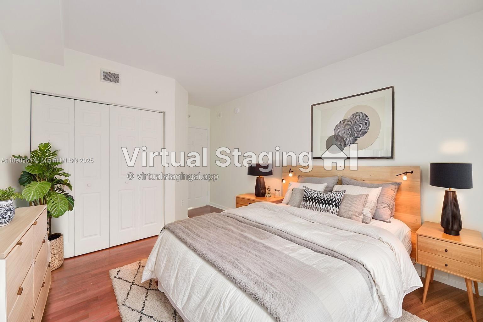 PORTO BELLAGIO CONDO - Residential