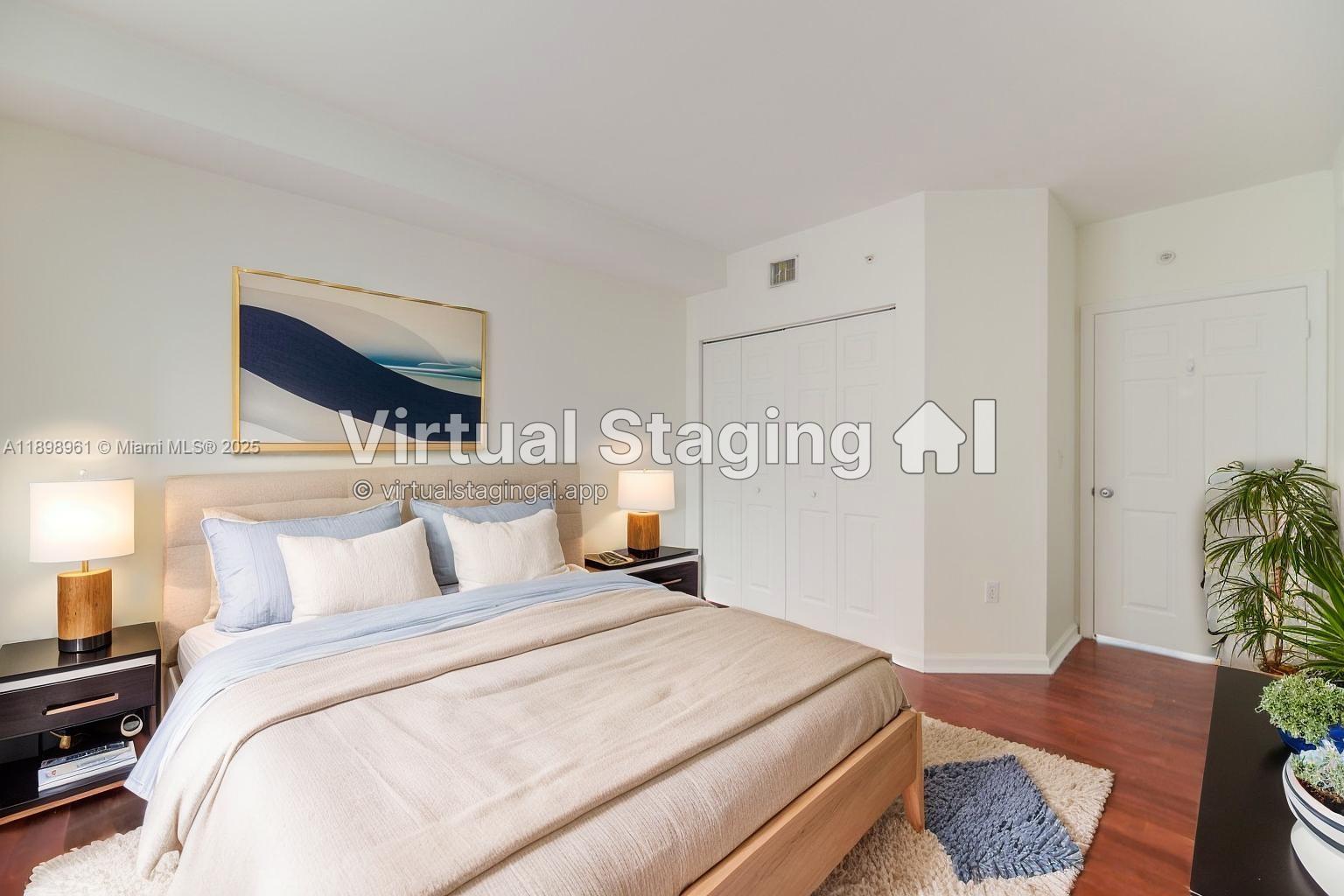 PORTO BELLAGIO CONDO - Residential