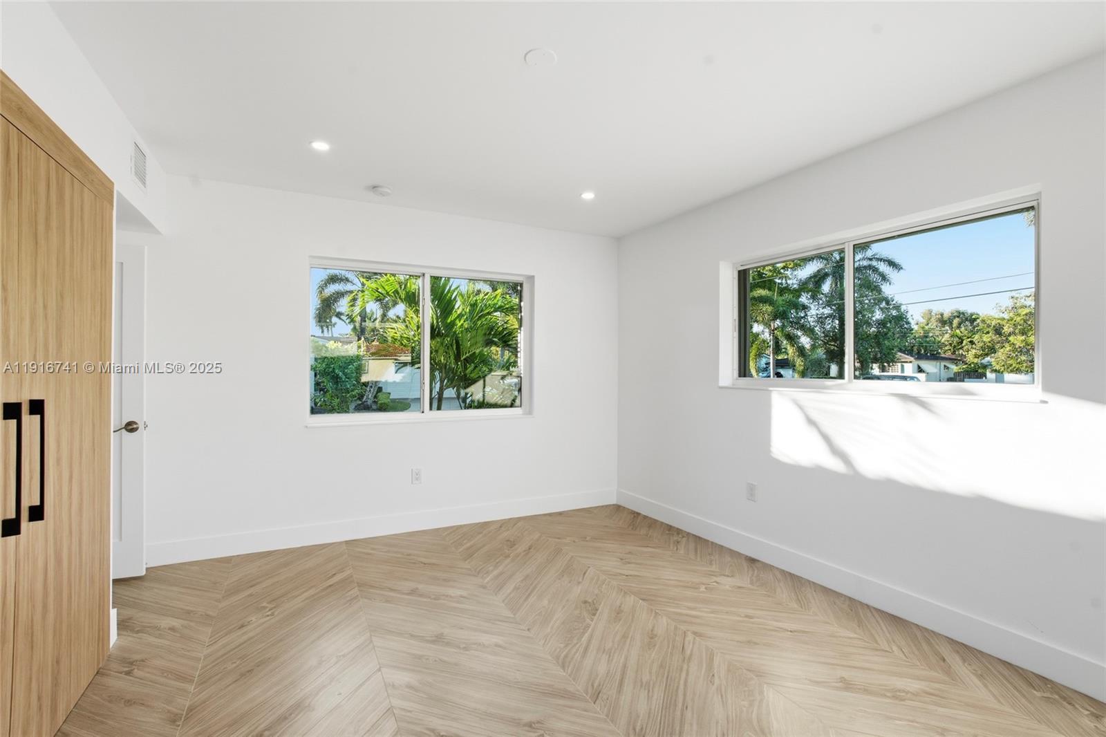 SOARS RIVER ESTATES - Residential