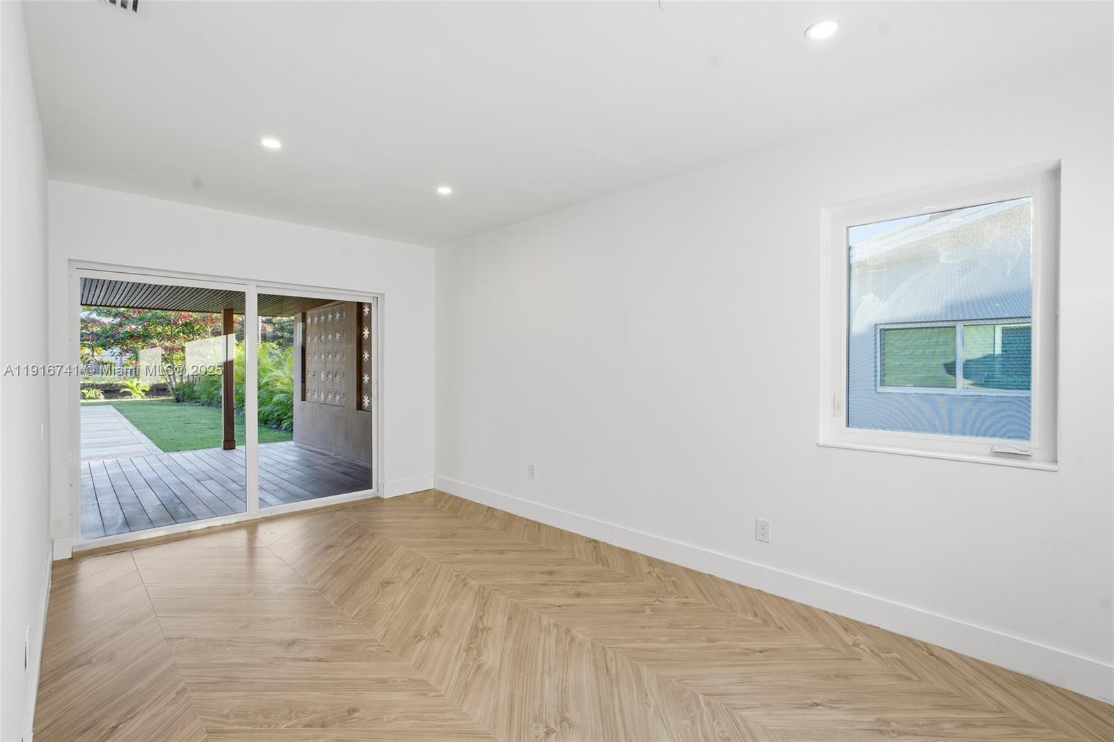 SOARS RIVER ESTATES - Residential