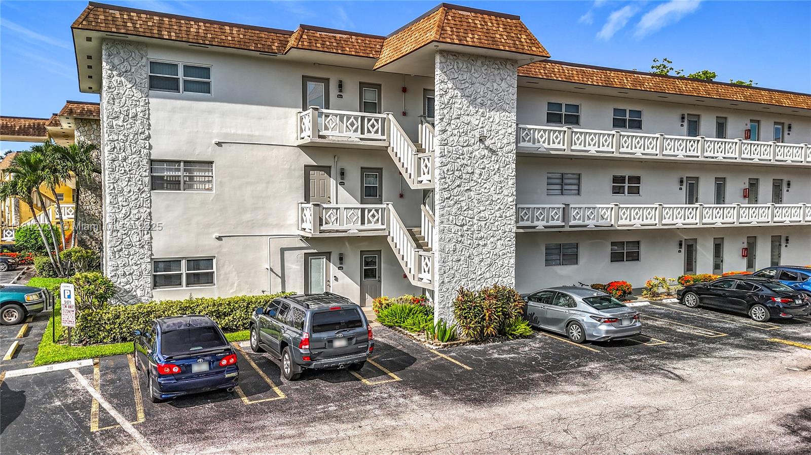 5171 W Oakland Park Blvd 112