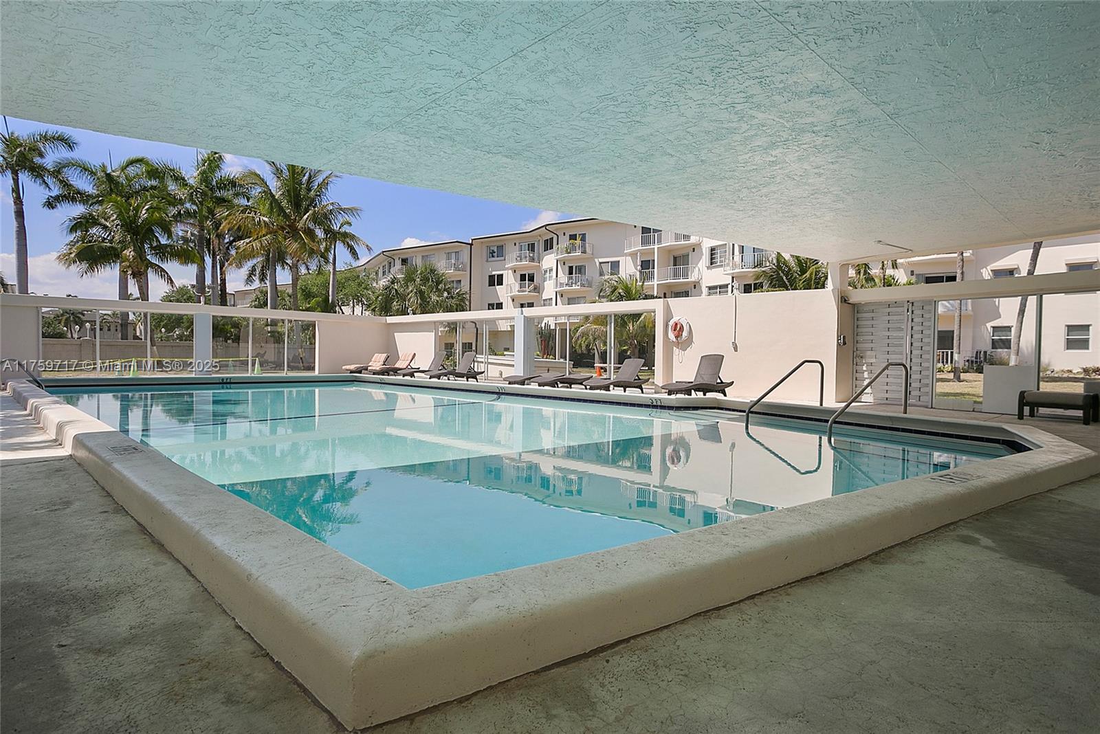 1967 S Ocean Blvd 327-D