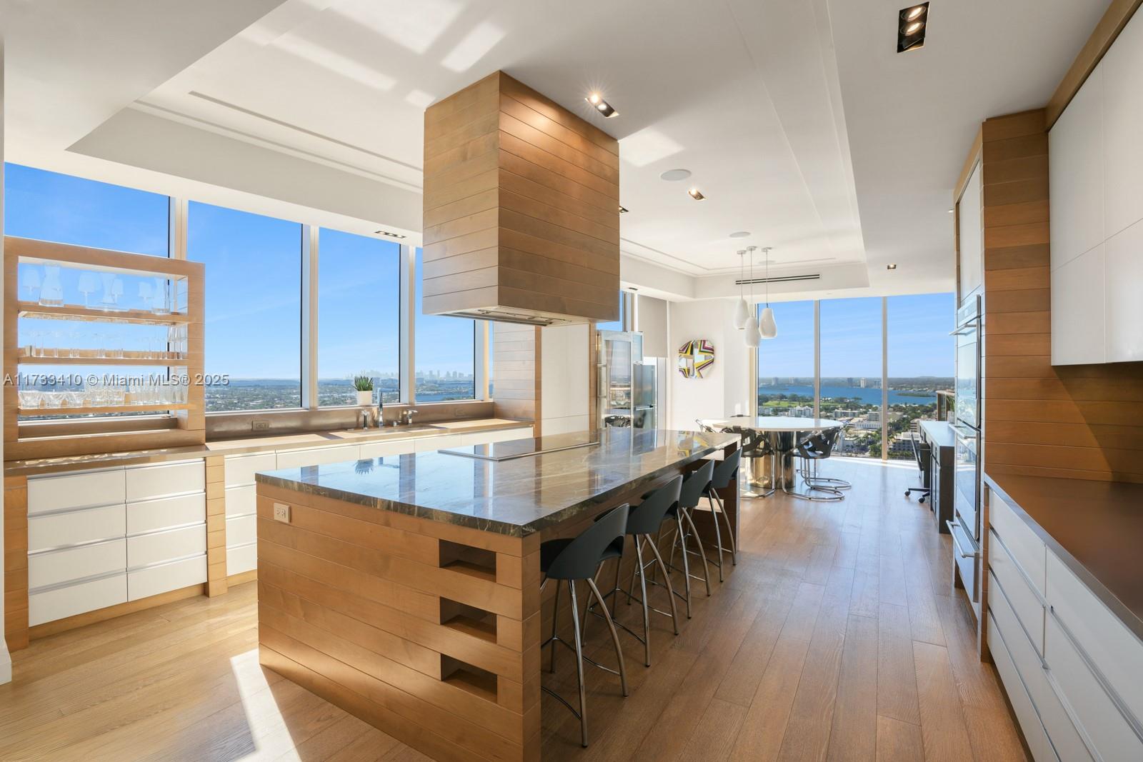 BAL HARBOUR NORTH SOUTH C - Residential