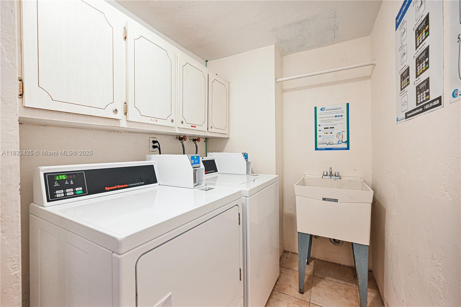 GRANADA CONDOMINIUM - Residential