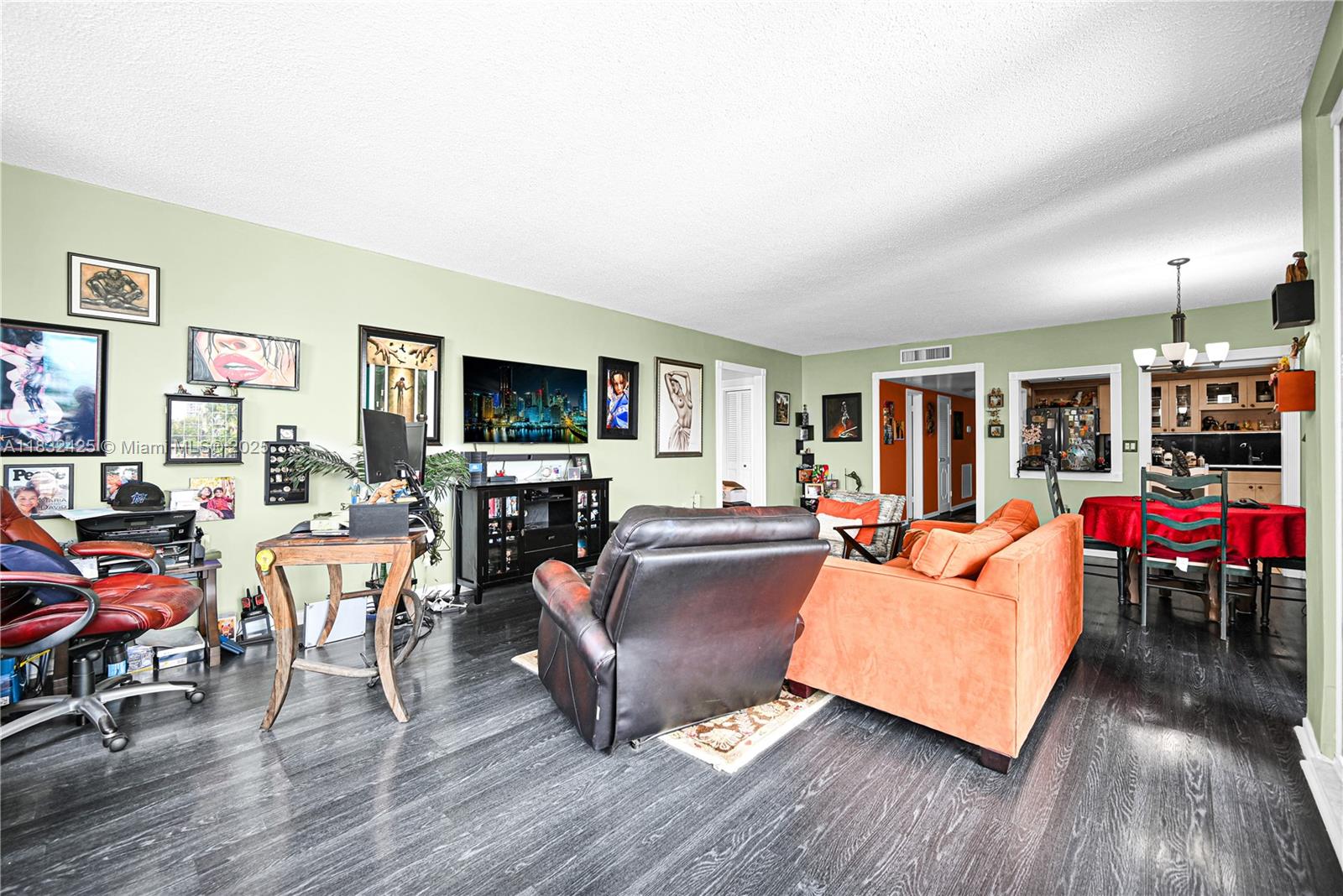 GRANADA CONDOMINIUM - Residential