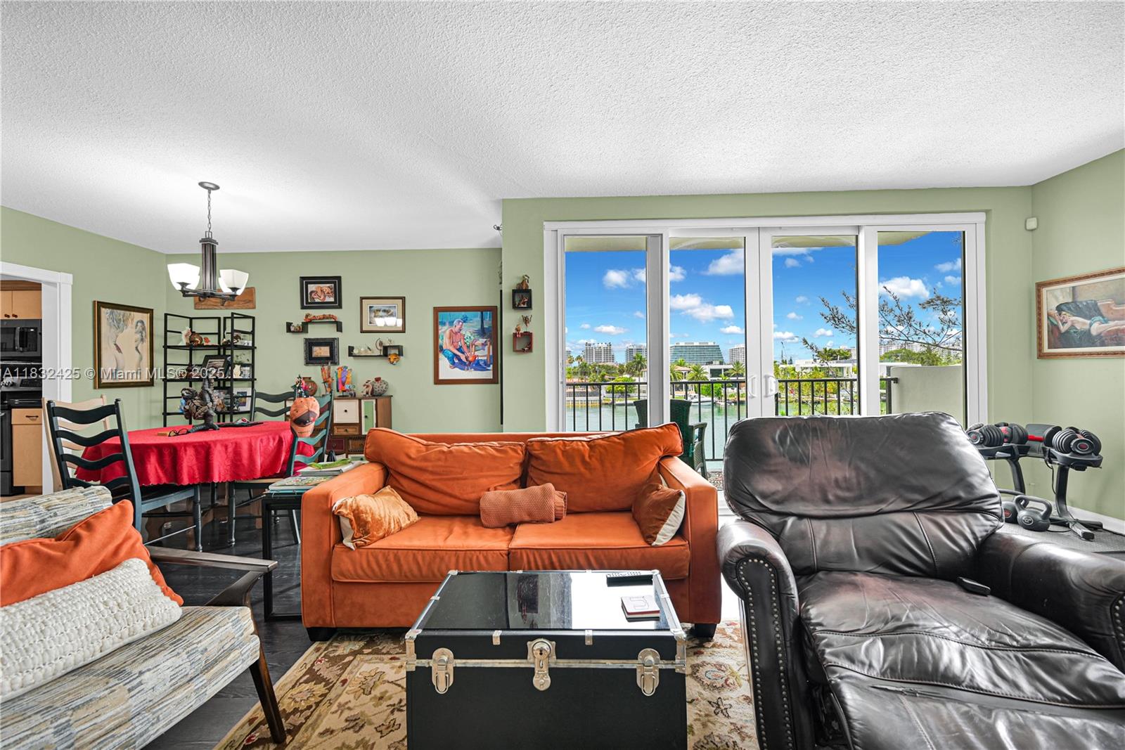 GRANADA CONDOMINIUM - Residential