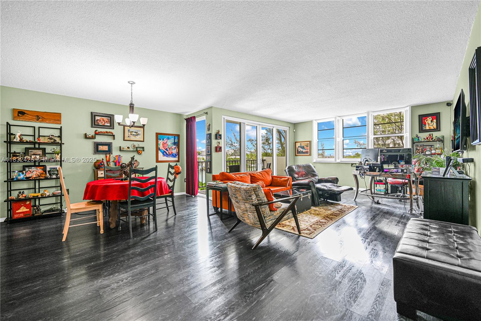 GRANADA CONDOMINIUM - Residential