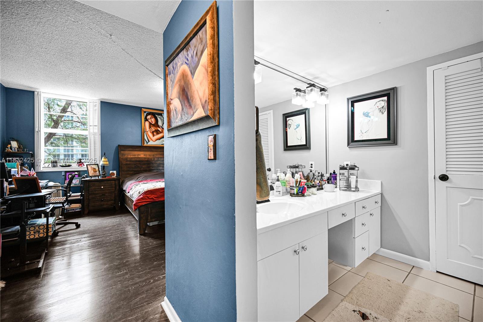 GRANADA CONDOMINIUM - Residential