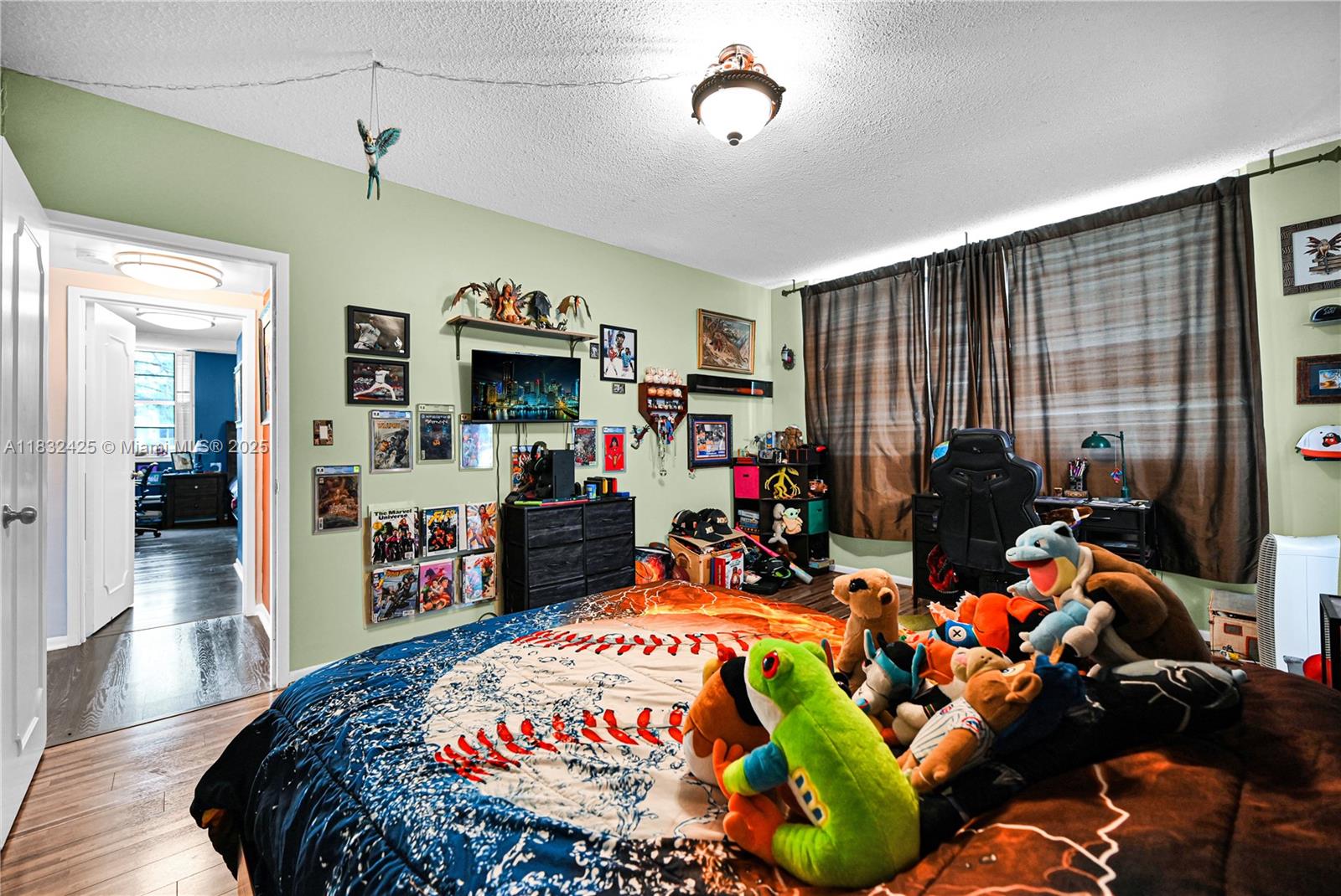 GRANADA CONDOMINIUM - Residential