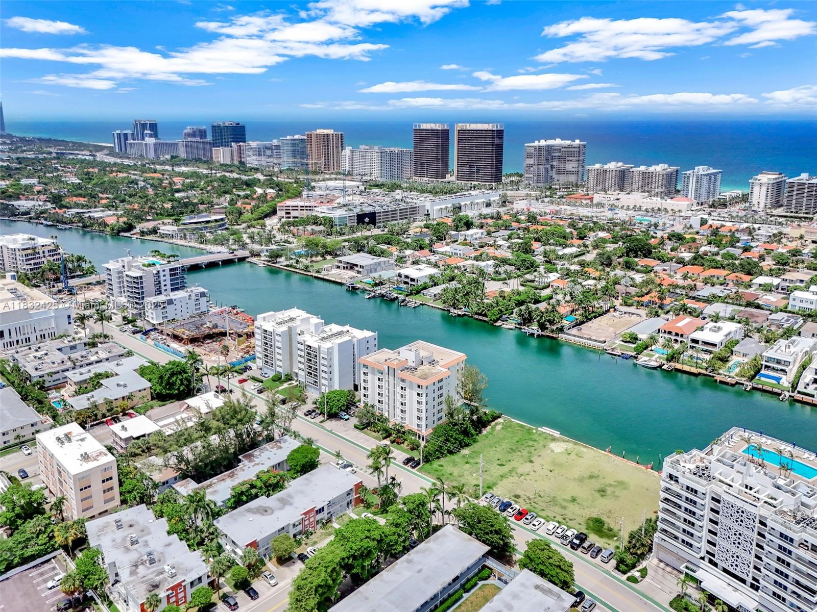 GRANADA CONDOMINIUM - Residential