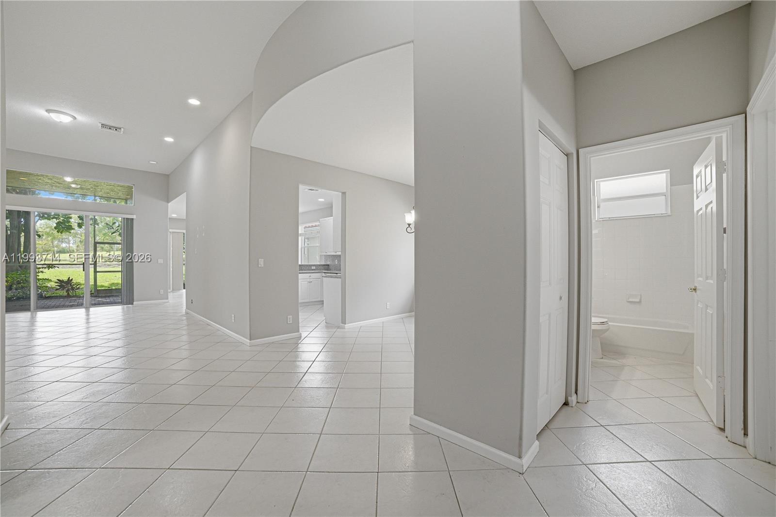 POLO TRACE 2 4 - Residential