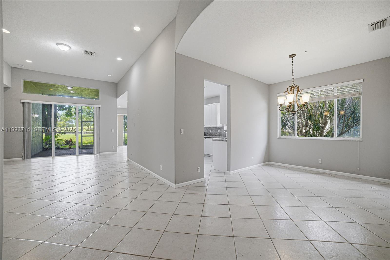 POLO TRACE 2 4 - Residential