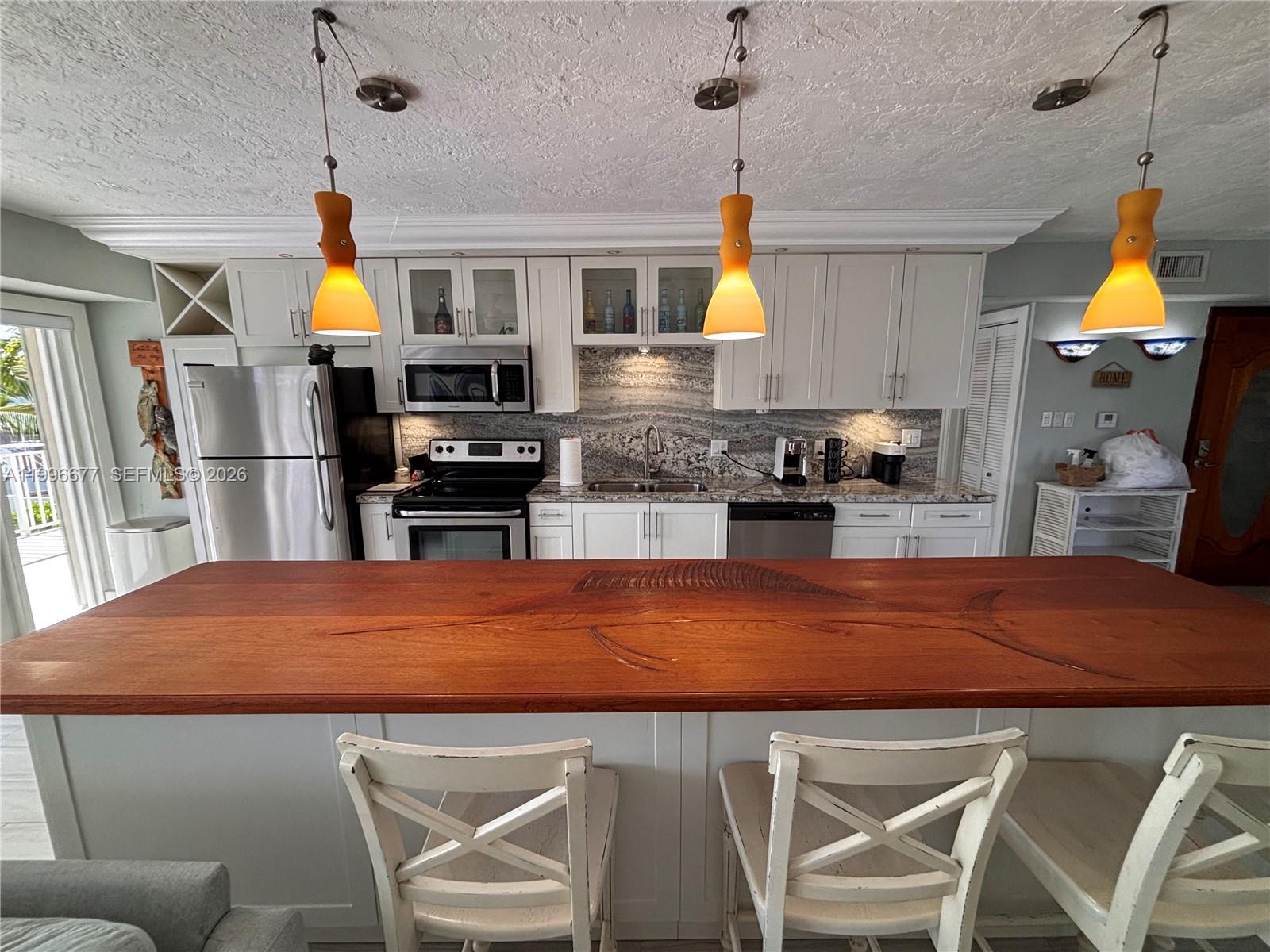 KEY LARGO BEACH ADD - Residential