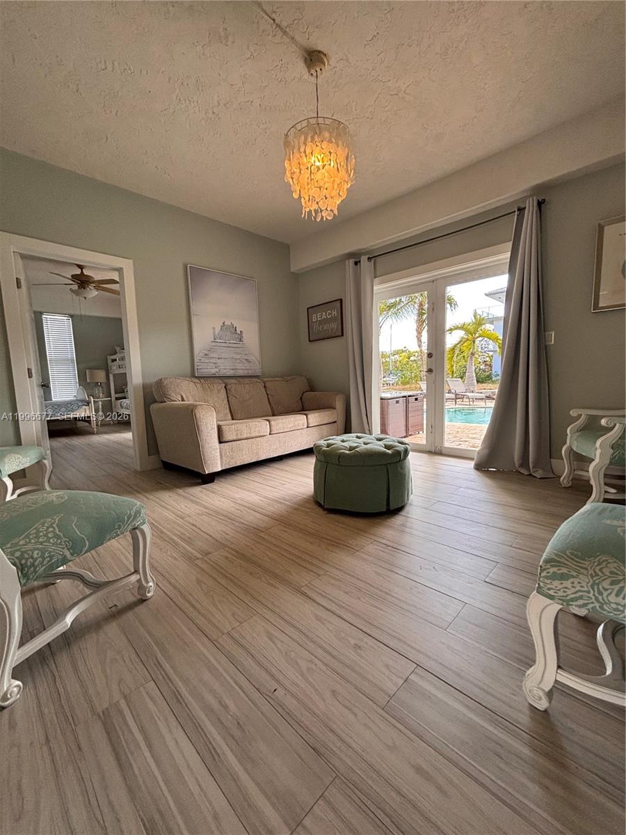 KEY LARGO BEACH ADD - Residential