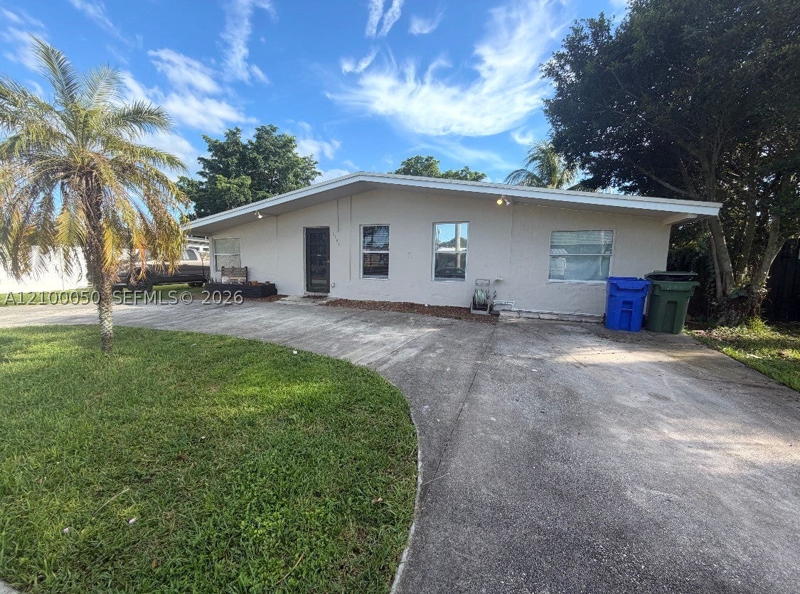 6144 NW 20th Ct
