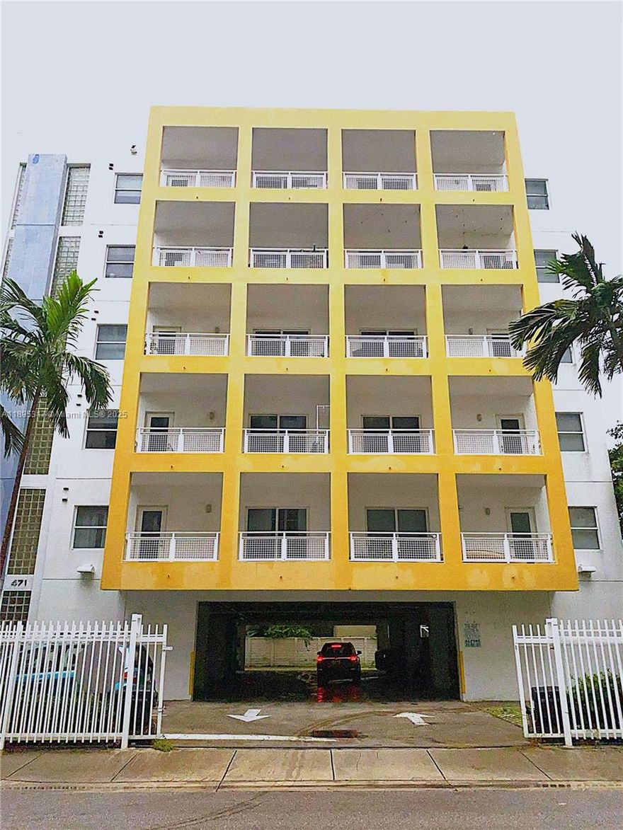 Large updated corner unit in a beautiful boutique building in Edgewater. Features stainless steel appliances, and a washer & dryer inside the unit. Enjoy two spacious balconies accessible from every room with stunning city and partial bay views. Gated building with assigned covered parking. Prime central location—walk to the bay, supermarkets, and restaurants. Minutes from Wynwood, Midtown, the Design District, Downtown Miami, Miami Beach, and the airport.