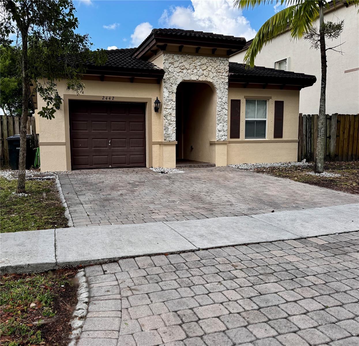 Property for Sale at 2442 Ne 3rd Ct, Homestead, Miami-Dade County, Florida - Bedrooms: 4 
Bathrooms: 2  - $499,000