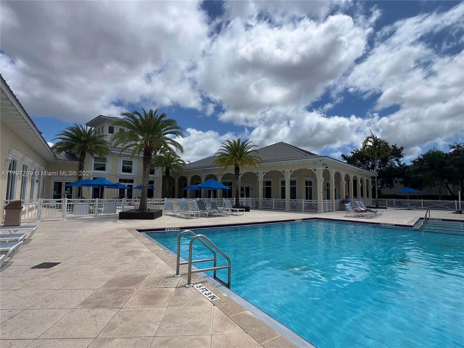ATLANTIS AT OASIS - Residential