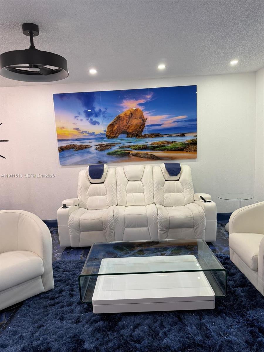 KAHLUA GARDENS CONDO - Residential