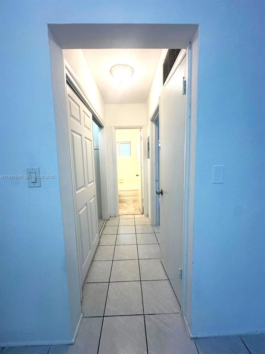 PARK VIEW ISLAND - Residential Lease