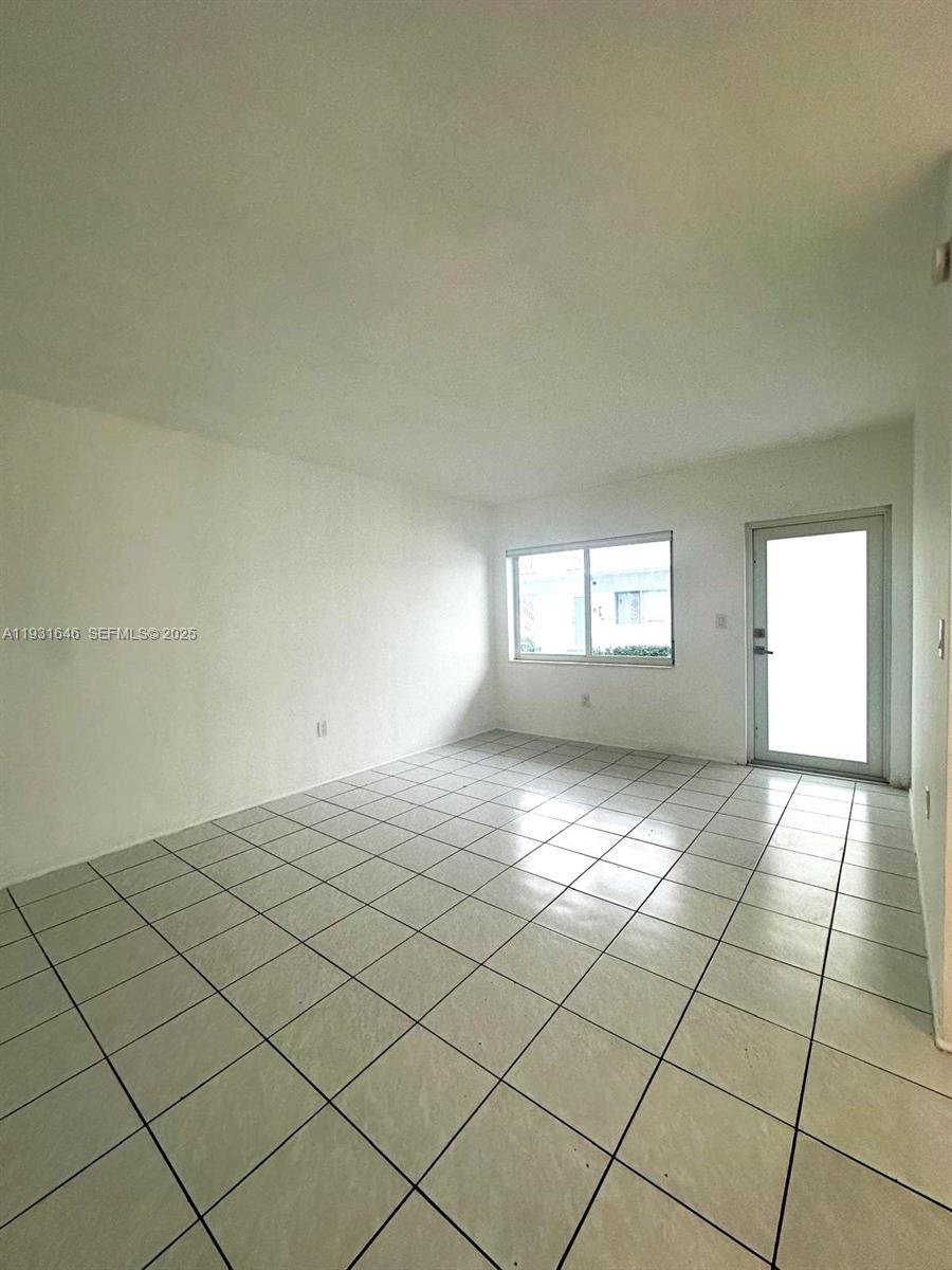 PARK VIEW ISLAND - Residential Lease