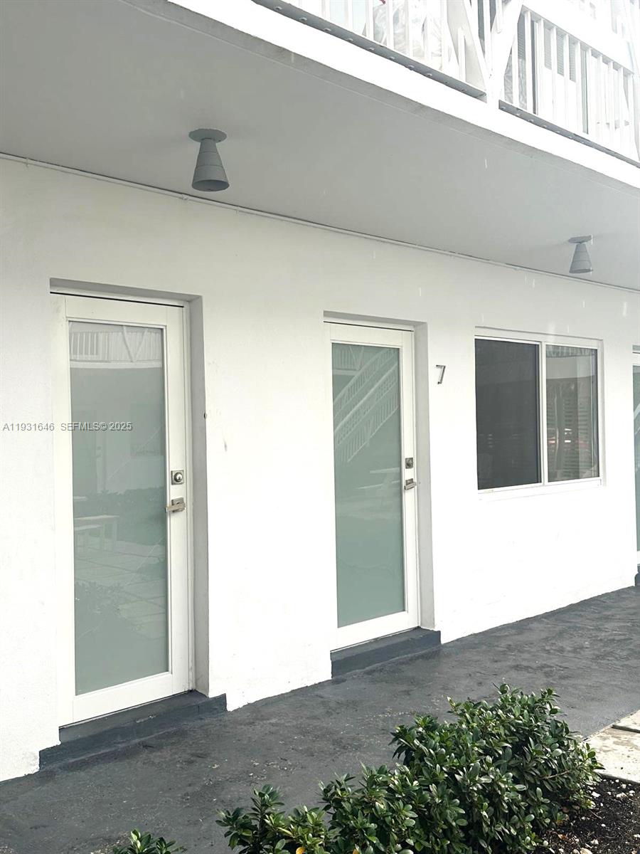 PARK VIEW ISLAND - Residential Lease