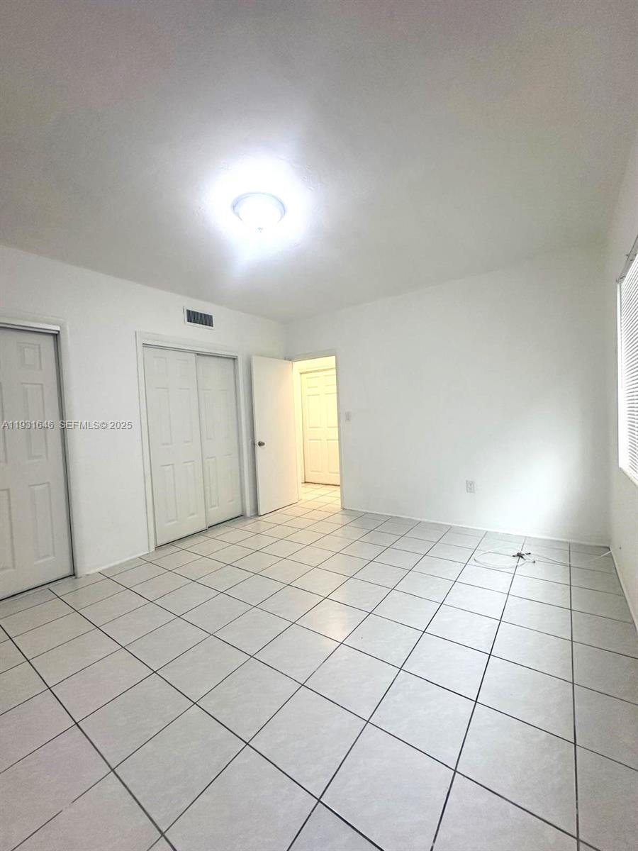 PARK VIEW ISLAND - Residential Lease