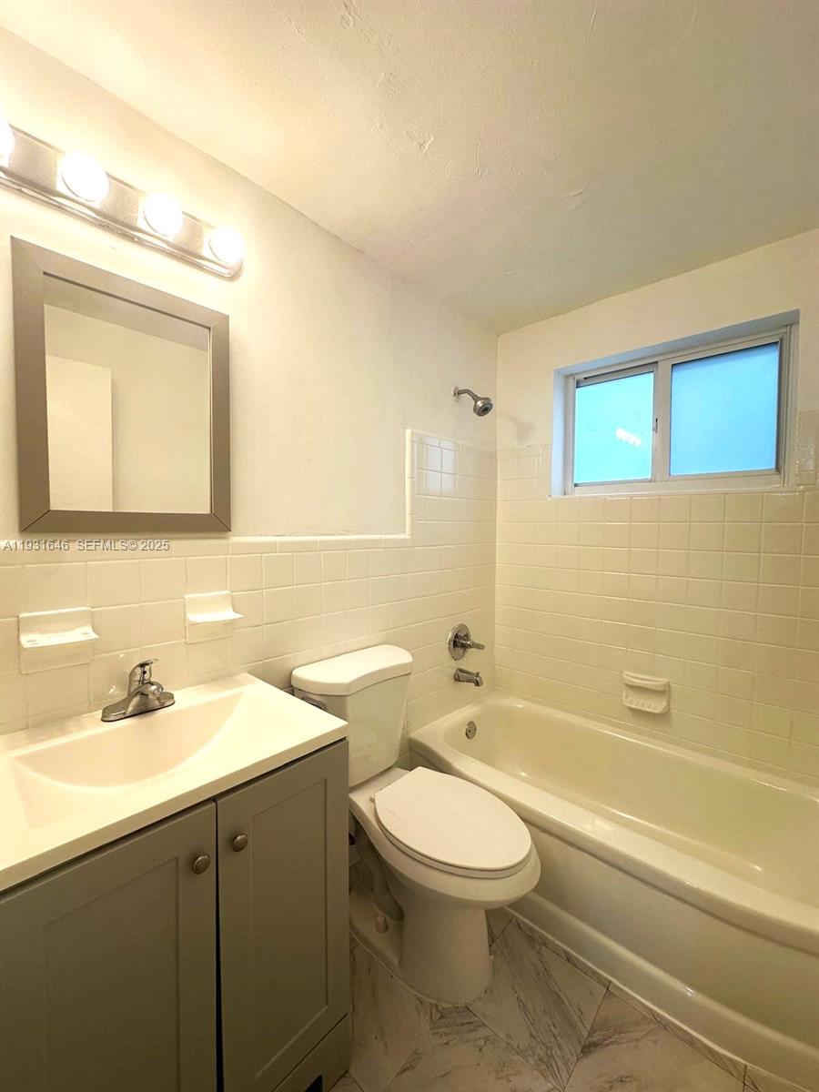 PARK VIEW ISLAND - Residential Lease