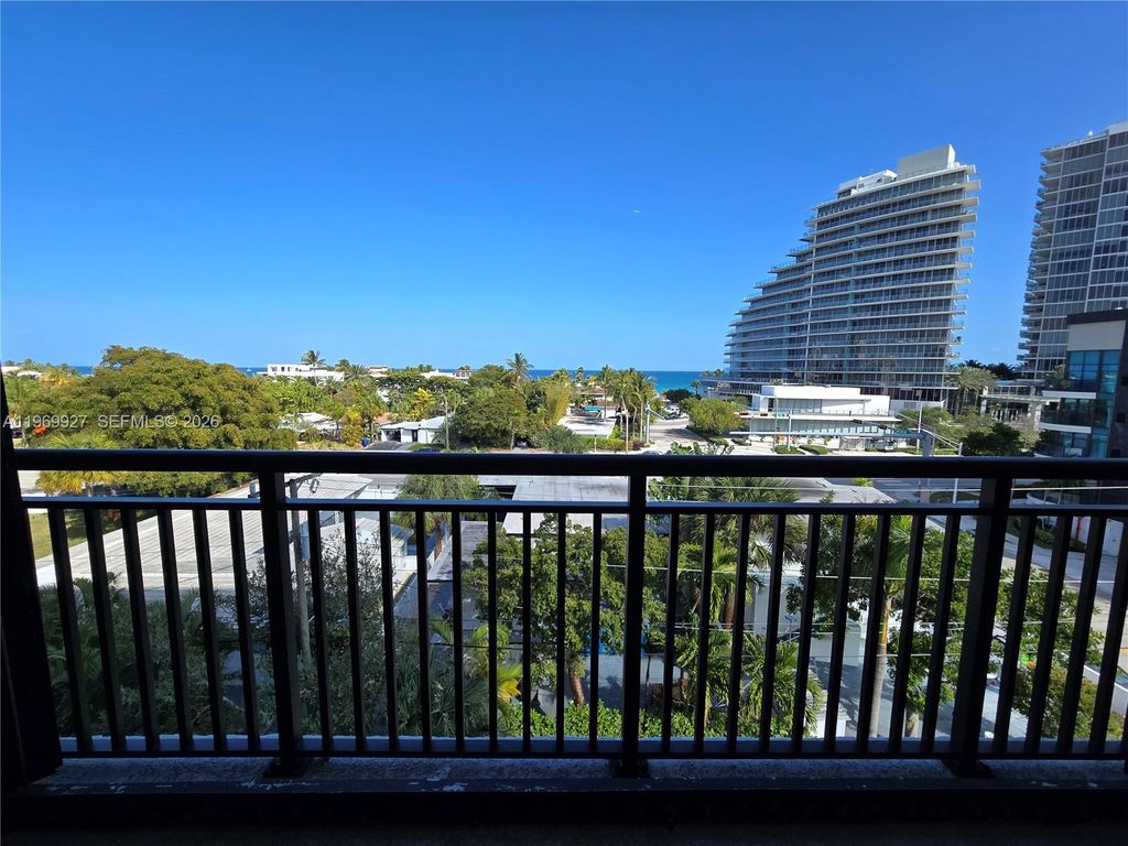 Photo of 2300 NE 33rd Ave #606, Fort Lauderdale, FL 33305 (MLS # A11969927)