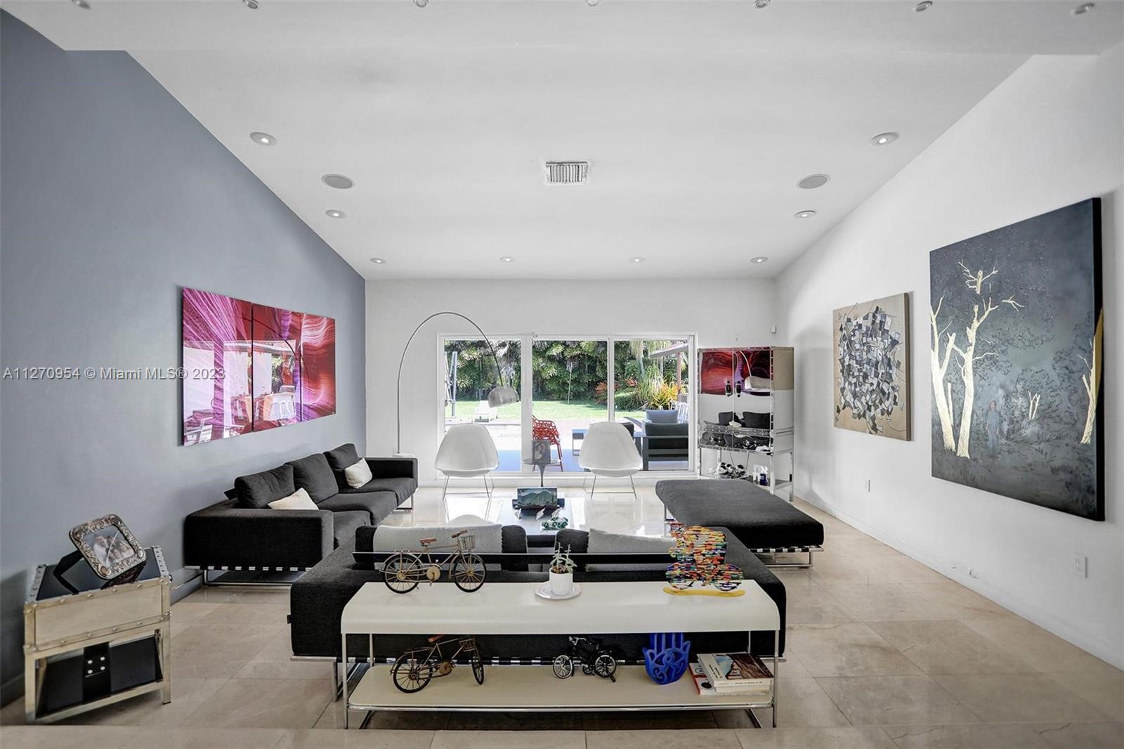 REPLAT OF OAK FOREST FOUR - Residential