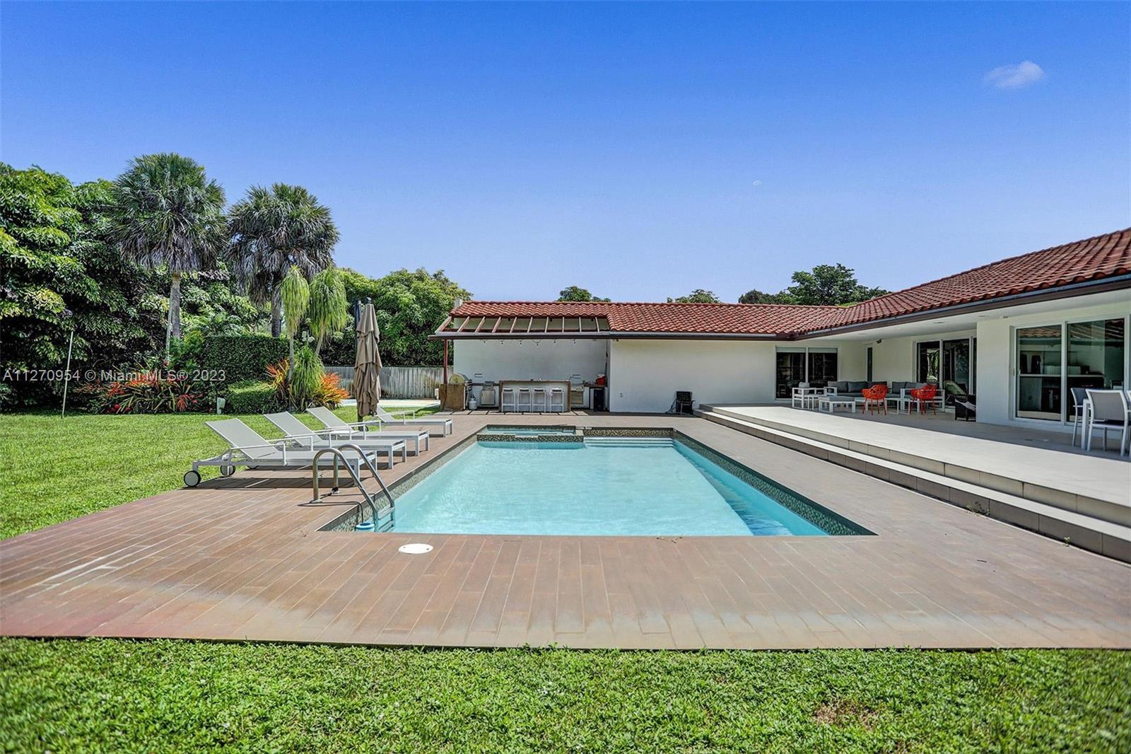 REPLAT OF OAK FOREST FOUR - Residential