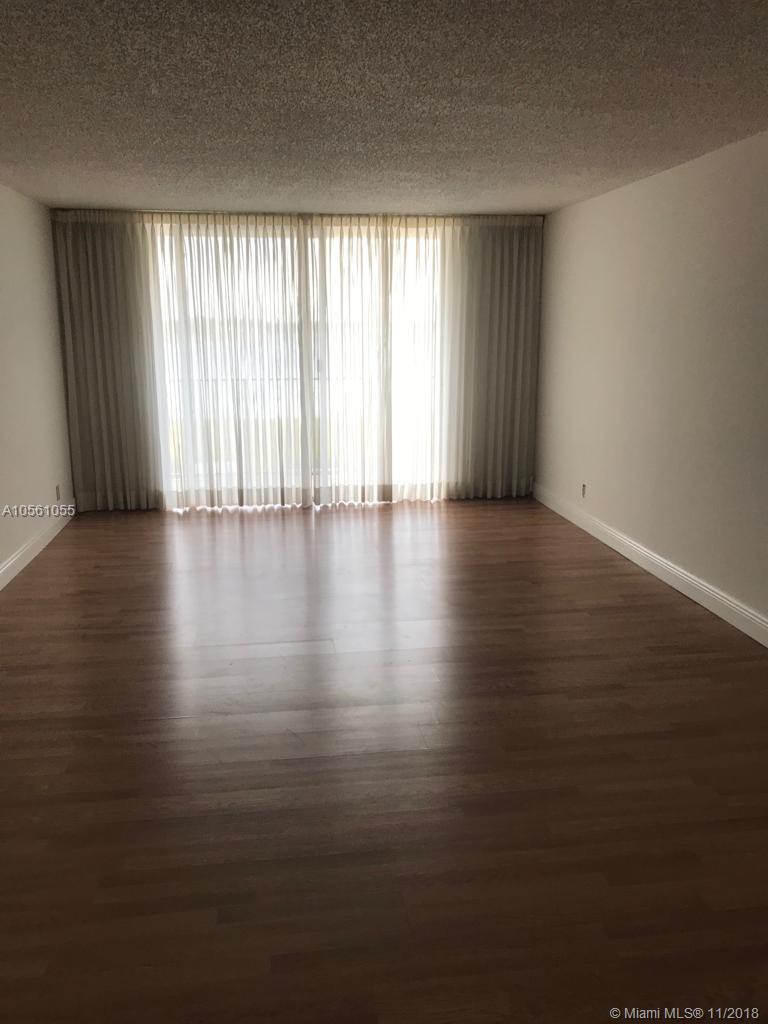 BREAKWATERS OF THE PALM B - Residential Lease