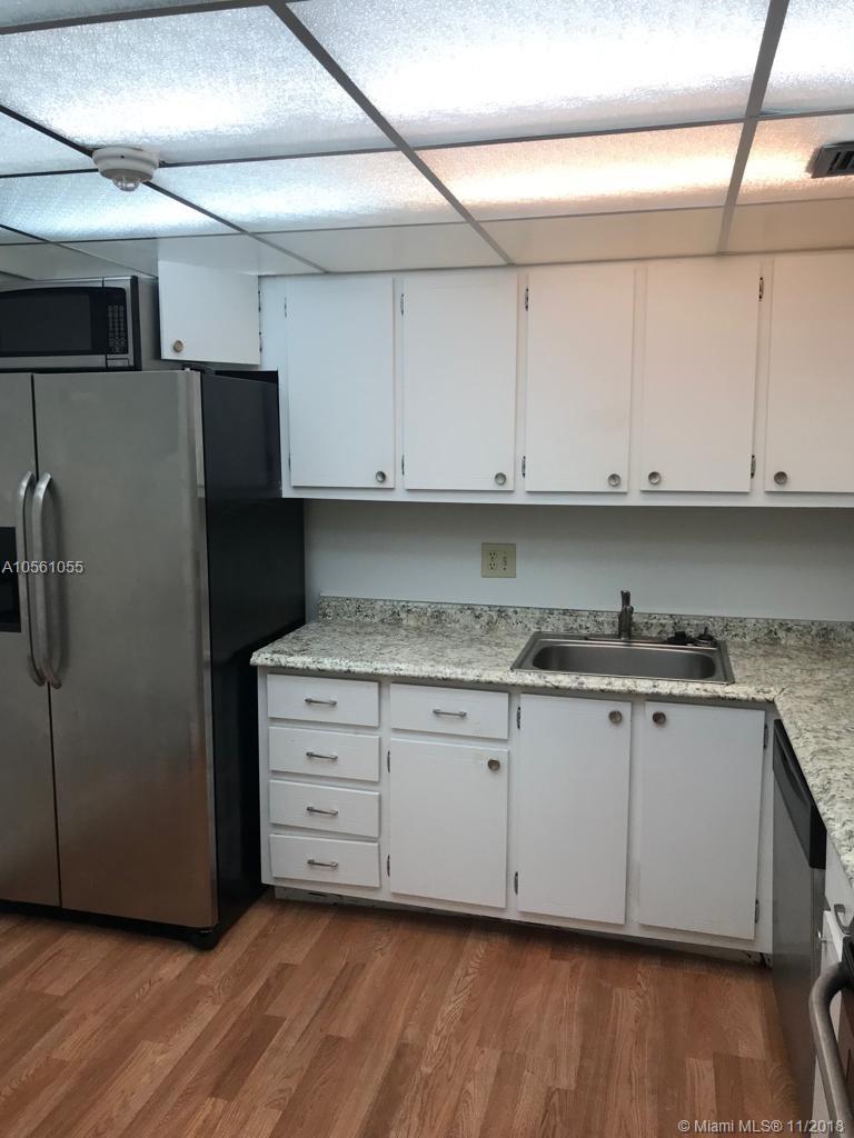 BREAKWATERS OF THE PALM B - Residential Lease