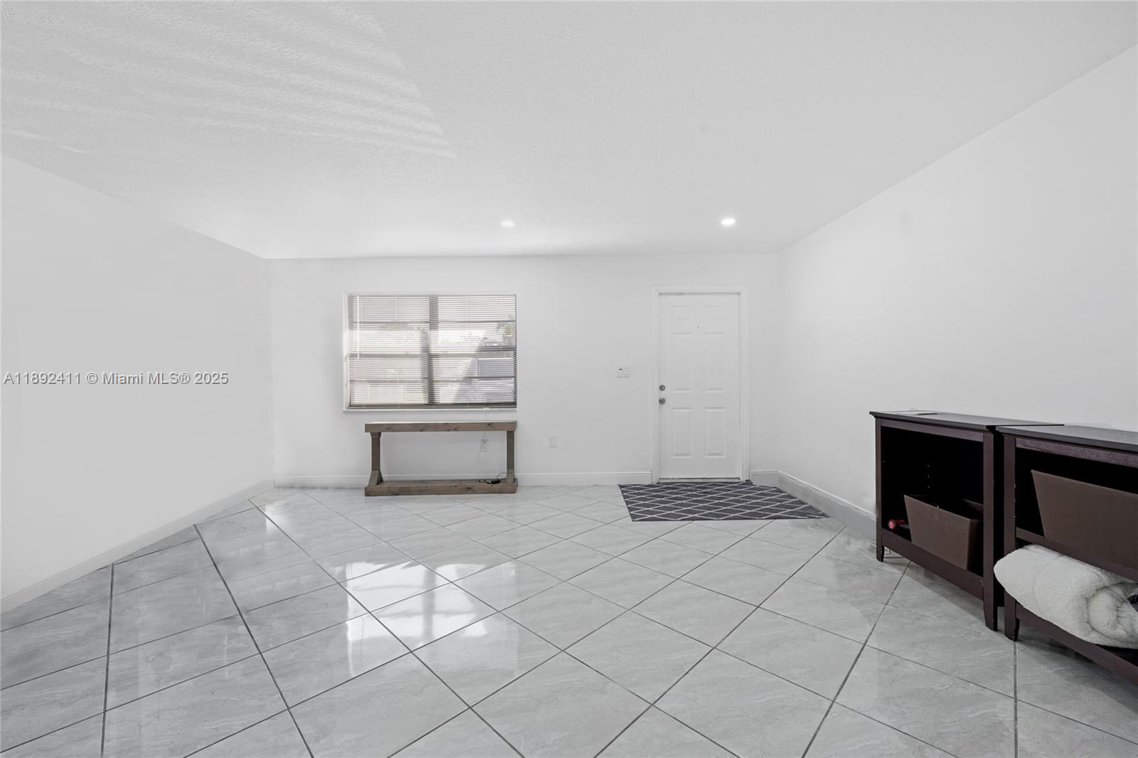 EMAUS PINES - Residential