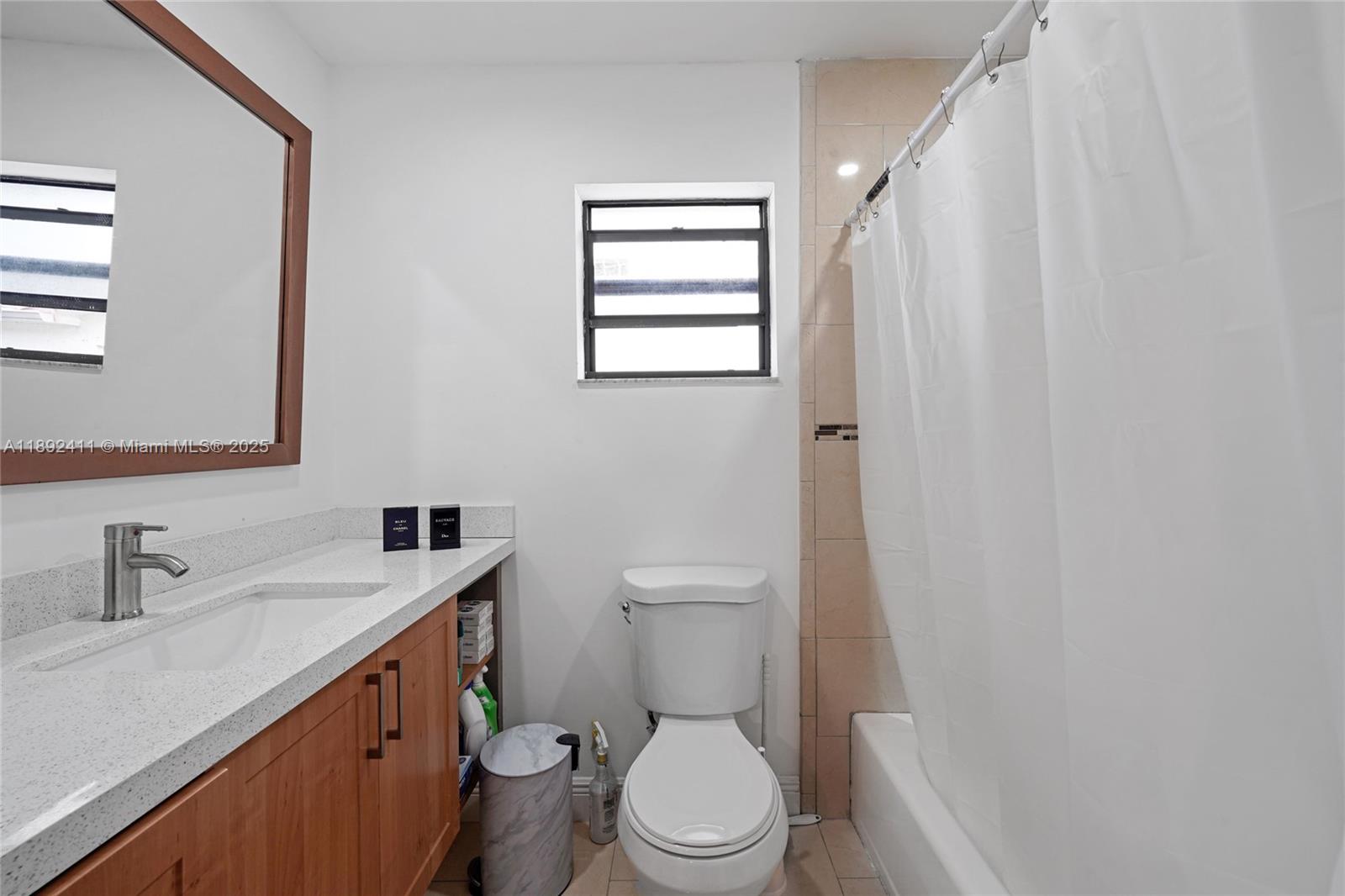 EMAUS PINES - Residential