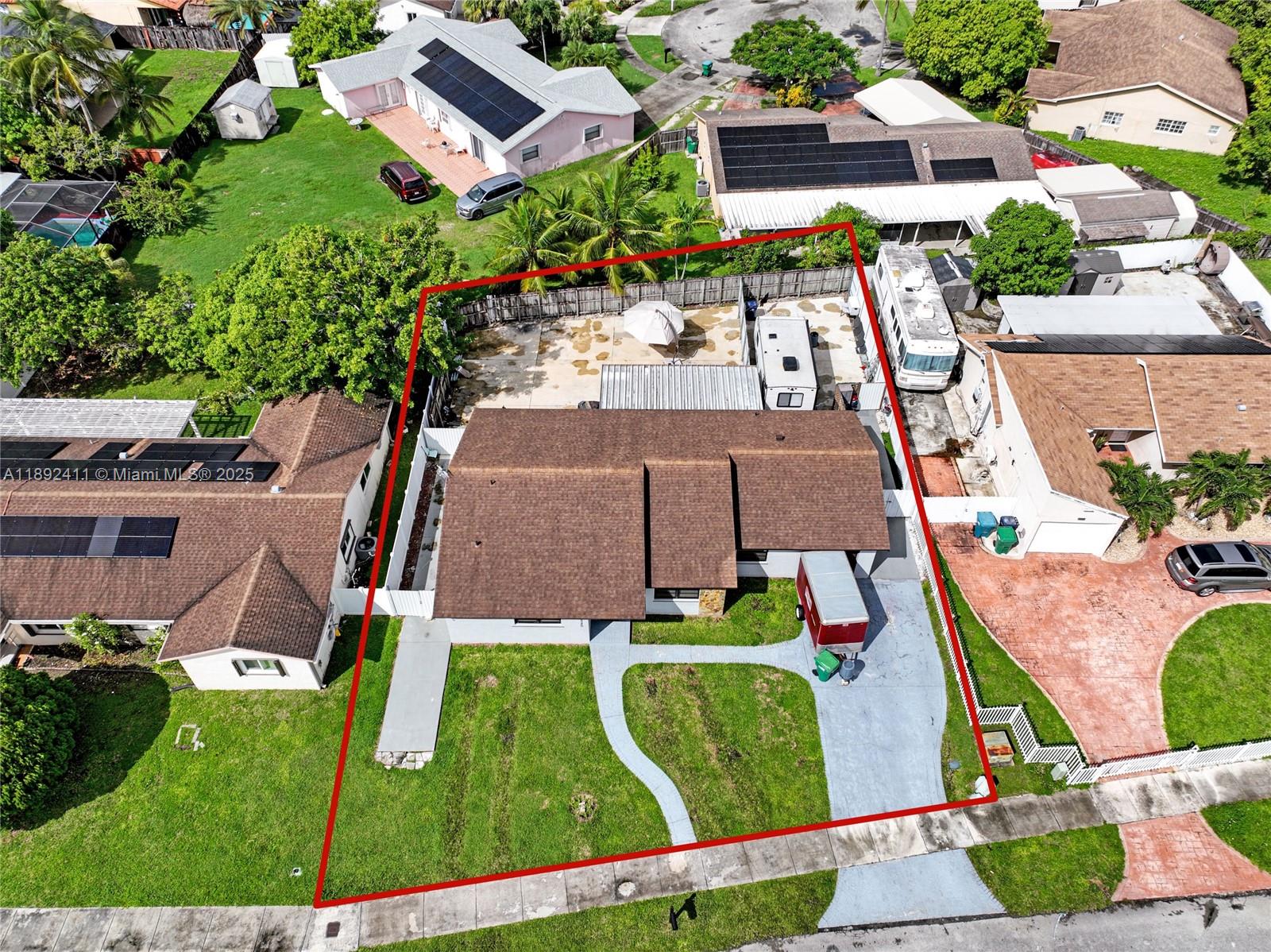 EMAUS PINES - Residential