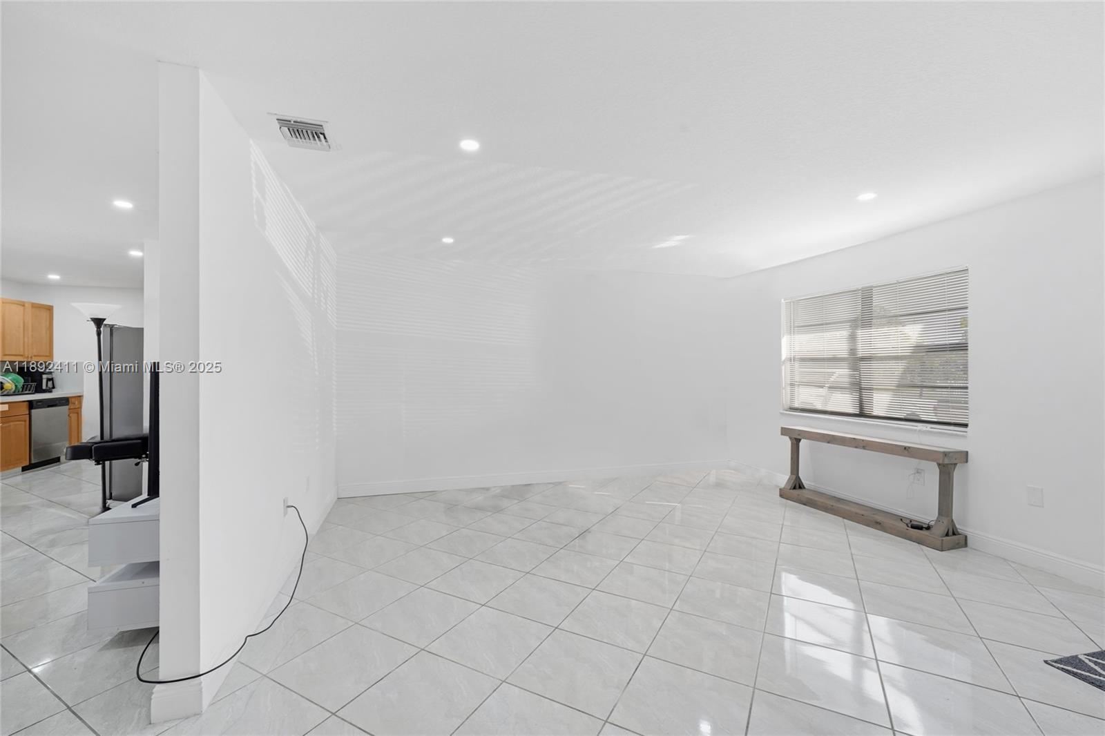 EMAUS PINES - Residential