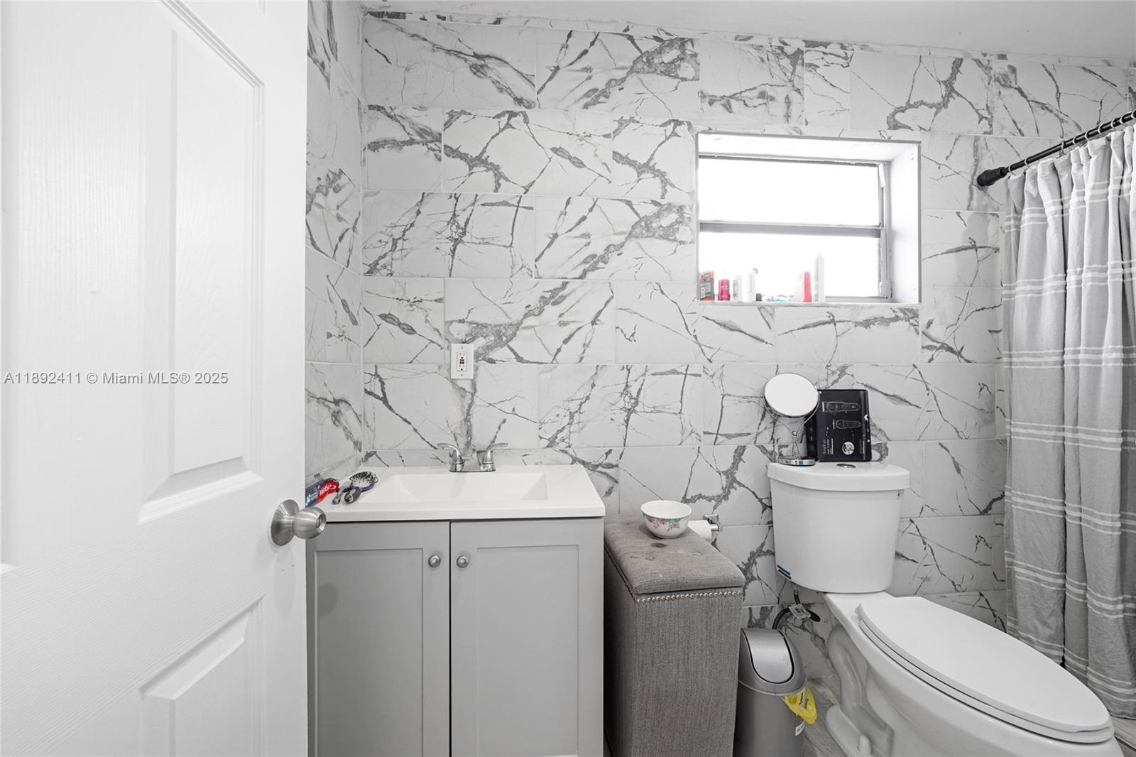 EMAUS PINES - Residential