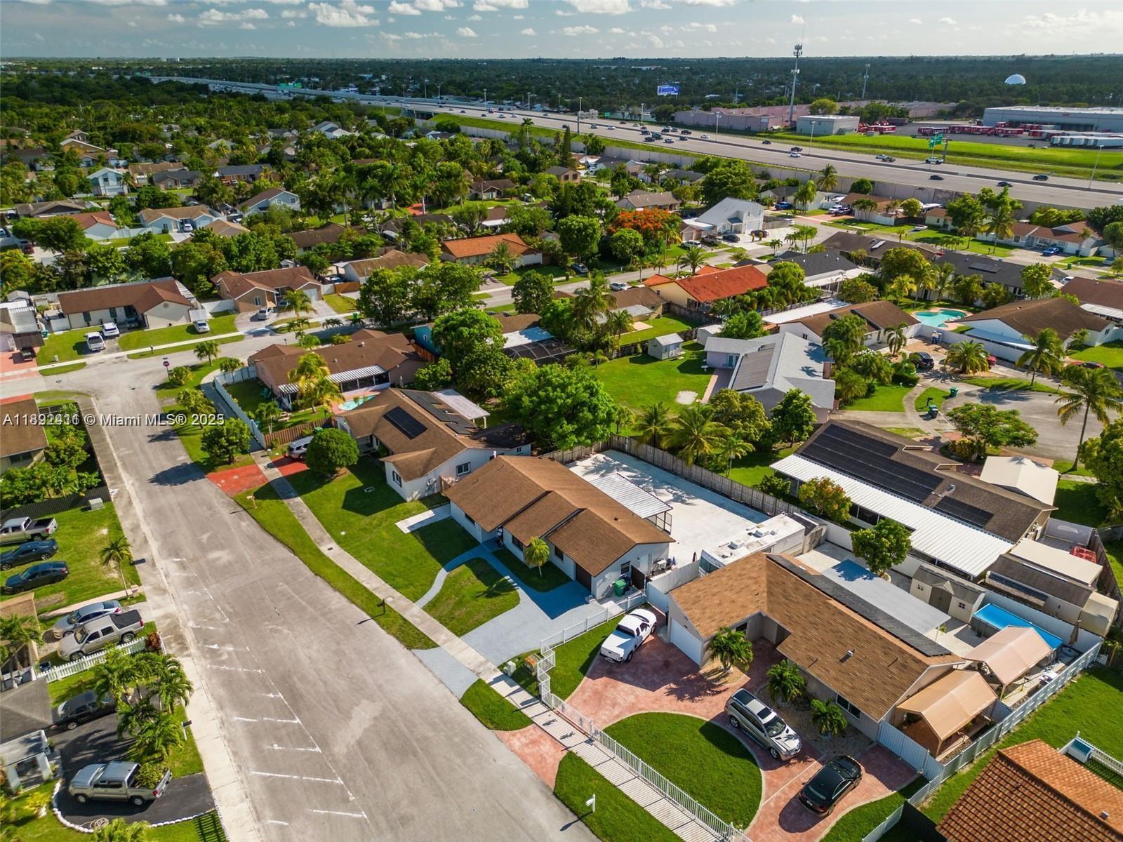 EMAUS PINES - Residential