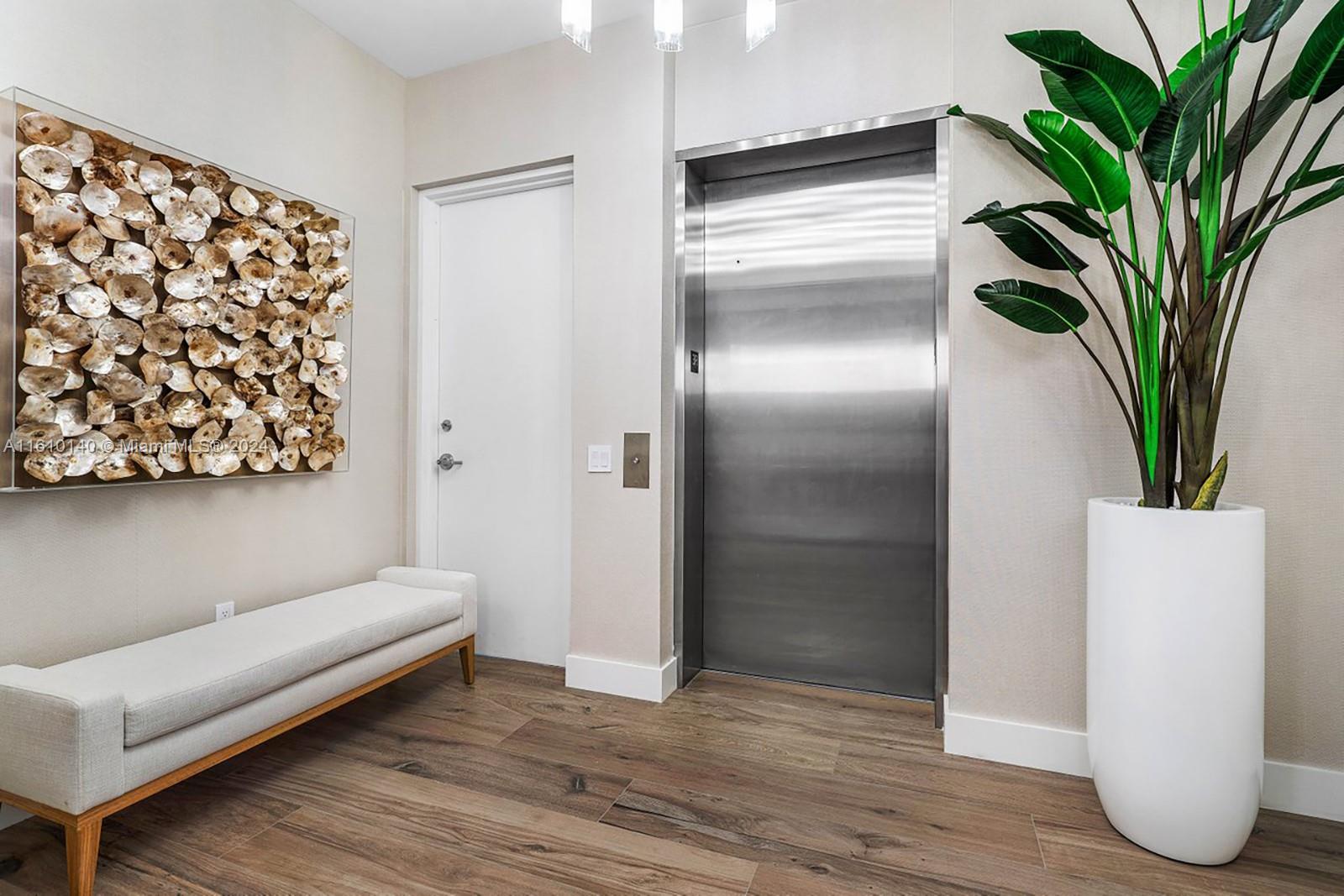 180 Lake Dr 2303