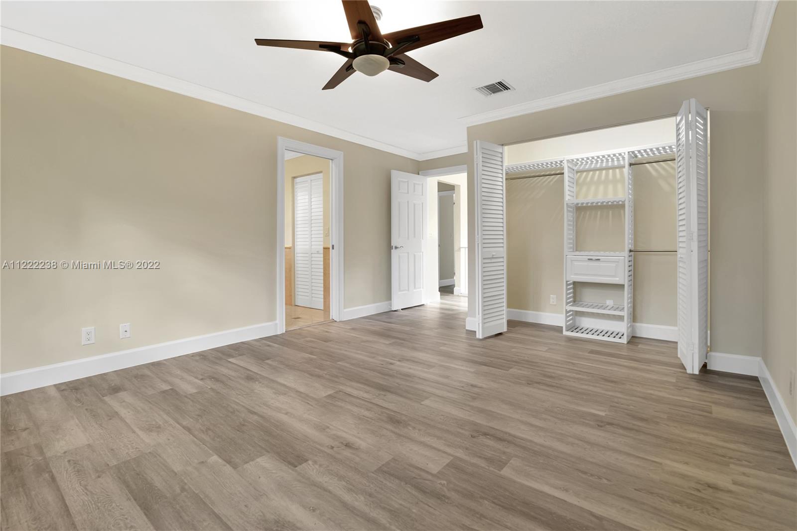 WINDWOOD UNIT I - Residential Lease