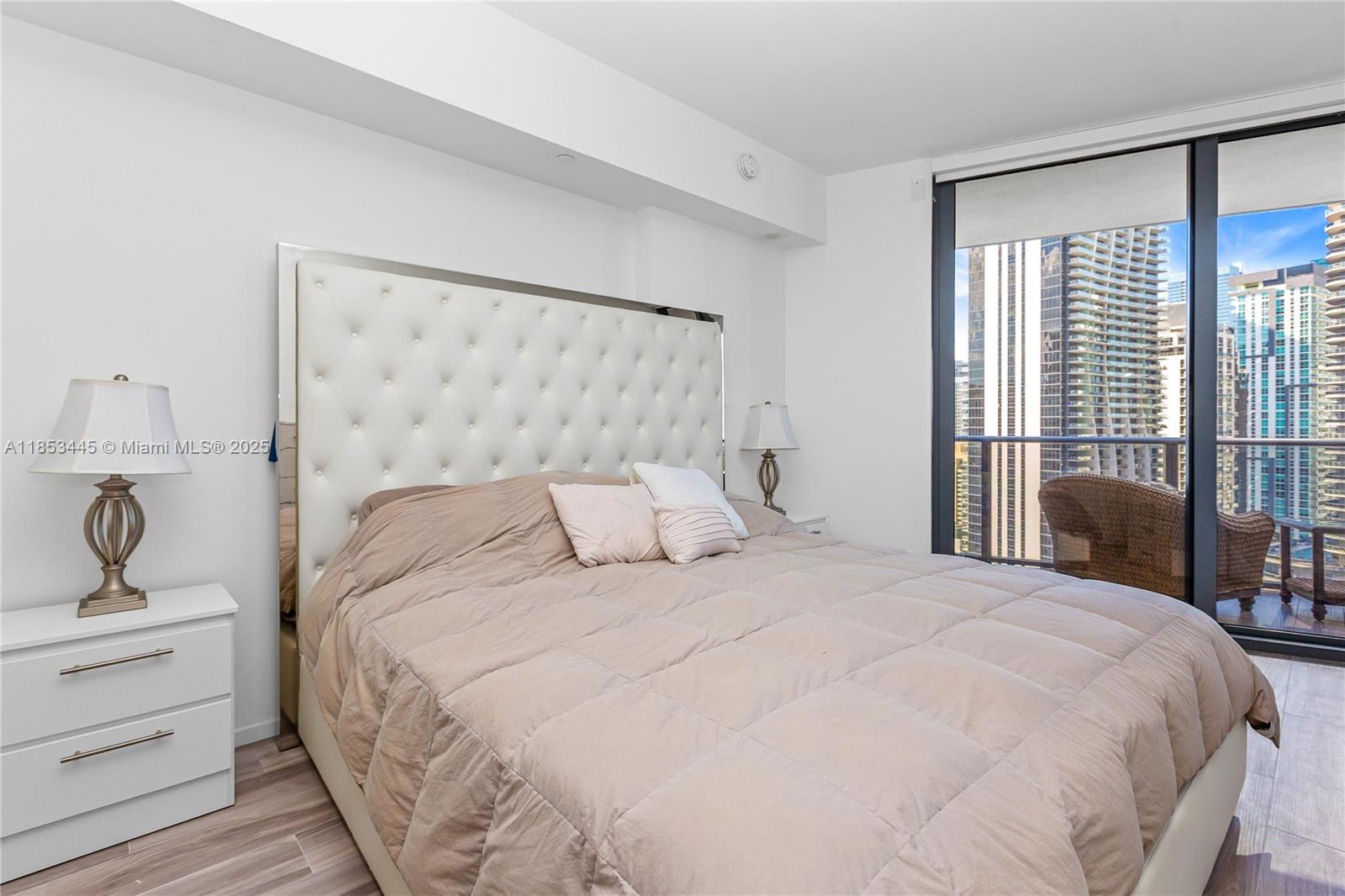 801 SMA RESIDENCES CONDO - Residential