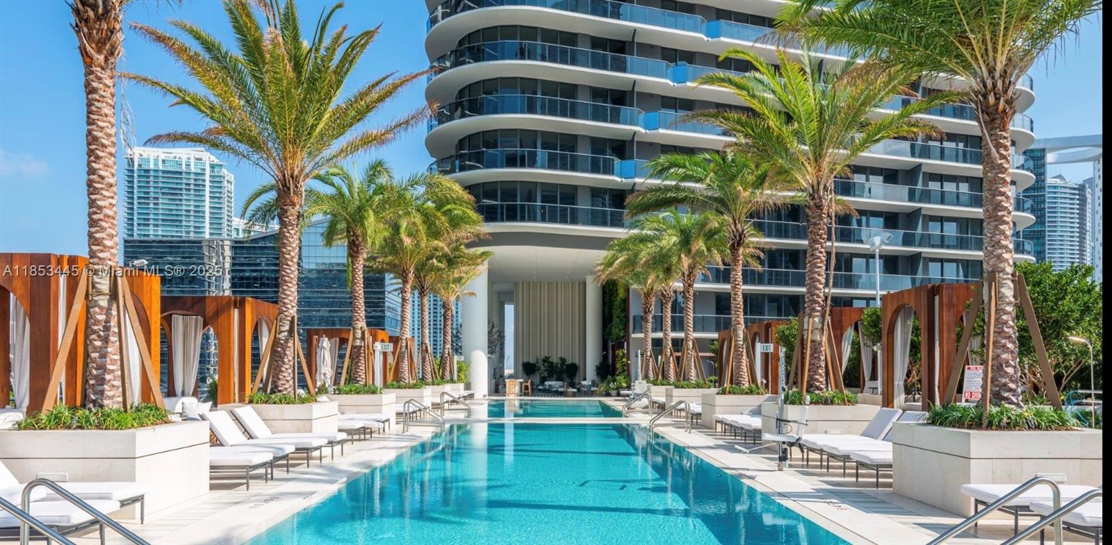 801 SMA RESIDENCES CONDO - Residential