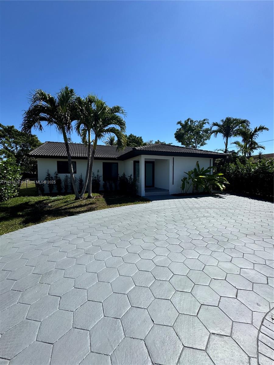 Property for Sale at 3335 Sw 65th Ave, Miami, Broward County, Florida - Bedrooms: 4 
Bathrooms: 4  - $1,289,000